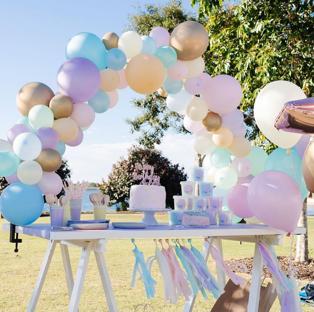 DIY Balloon Garland Kits